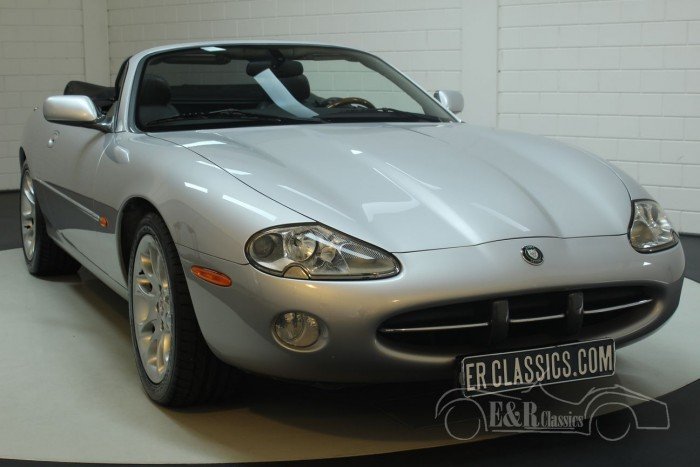Jaguar למכירה XK8 קבריולה 2001
