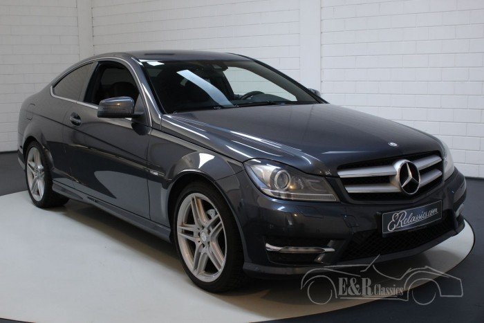Mercedes-Benz 250CGI AMG sports package 2012 for sale