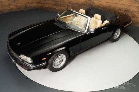 Jaguar XJSカブリオレの販売