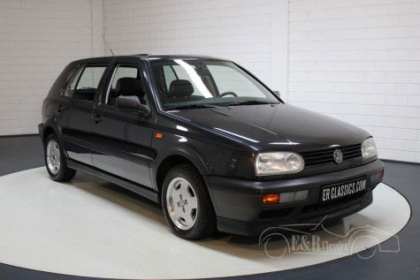 Volkswagen Golf MK3 Cabriolet for sale at ERclassics