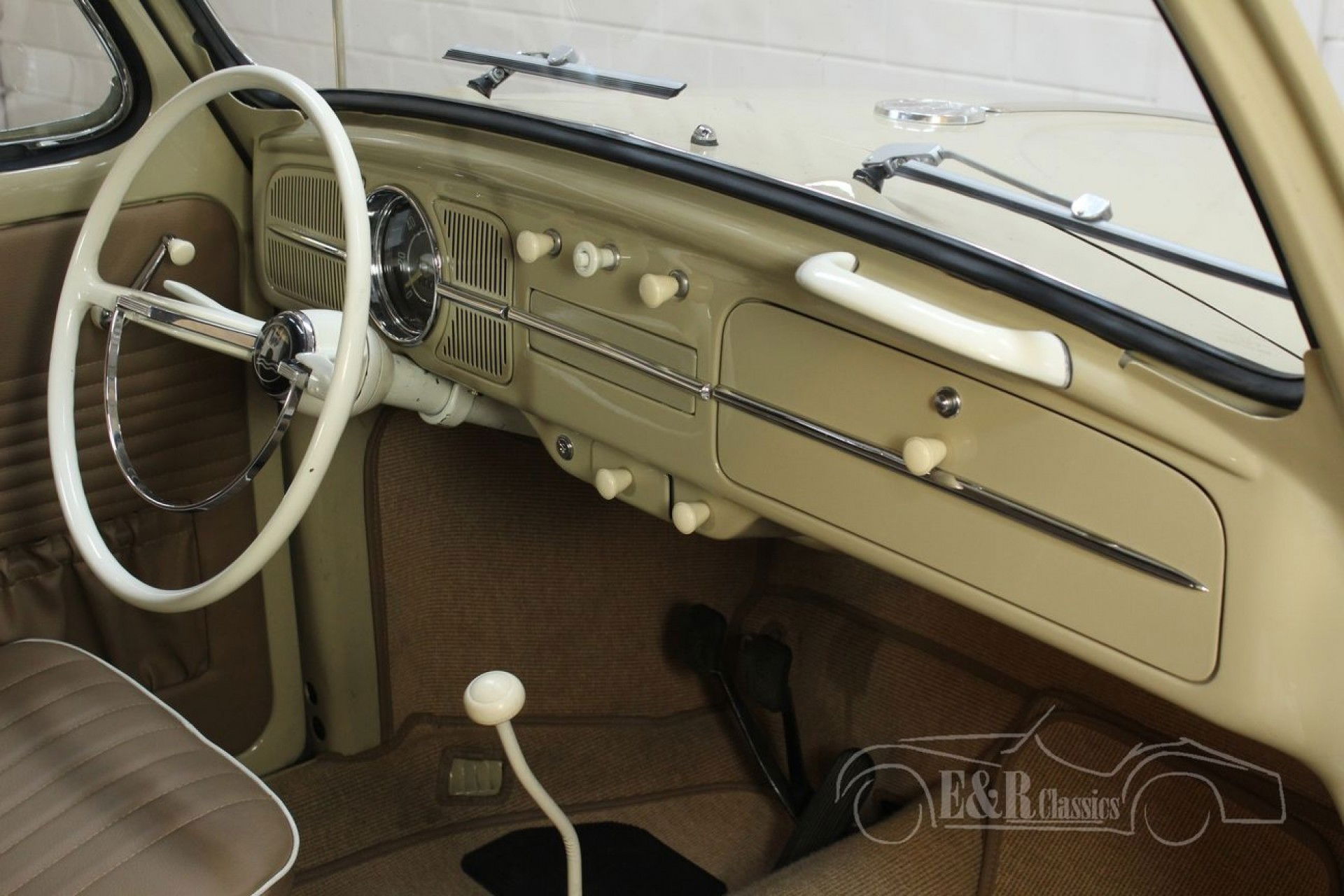 正規代理店 フォルクスワーゲンビートル1200ディックホルマー1959が ミニカー