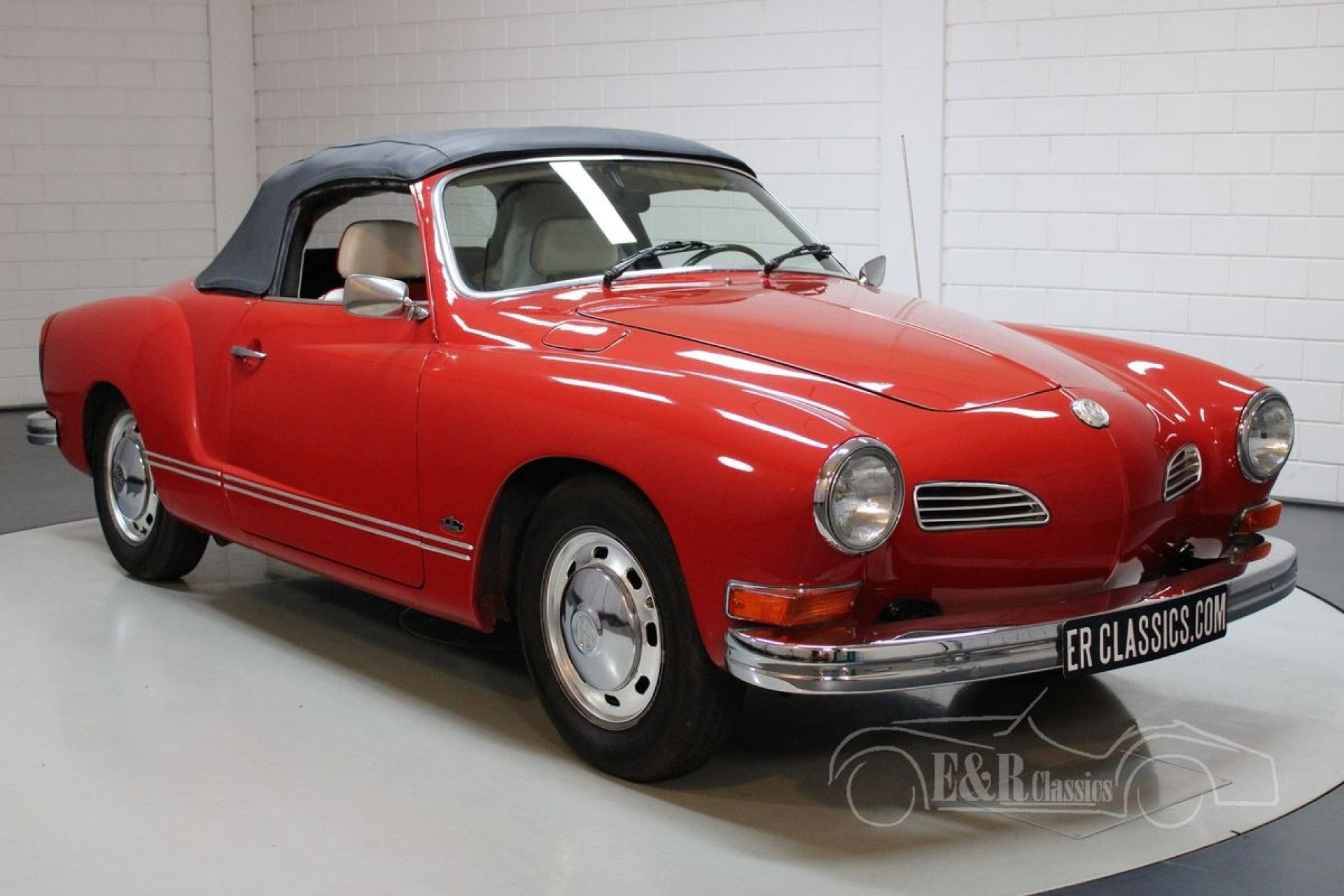 ERclassicsで販売中のフォルクスワーゲンKarmann Ghia 1973