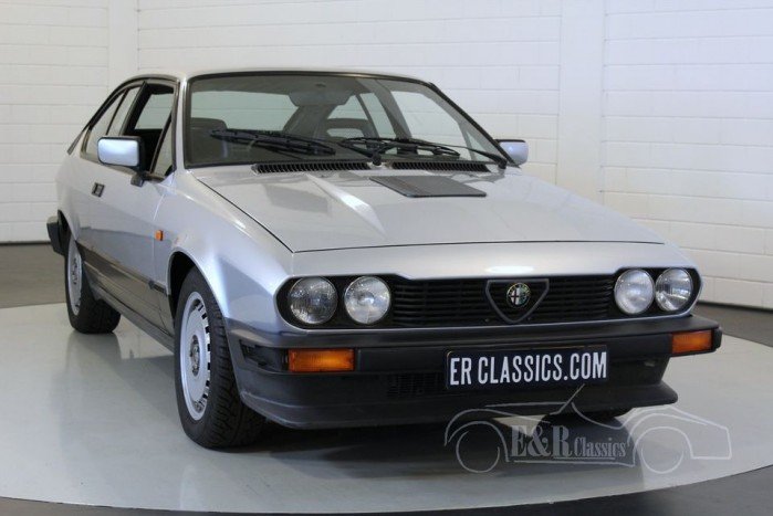 Alfa-Romeo GTV6 Coupe 1985 a vendre