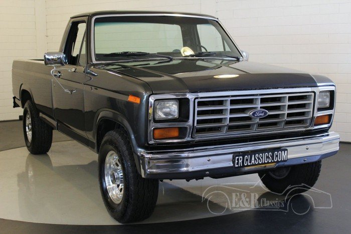 Ford F250 Pick-Up Diesel 1983 a vendre